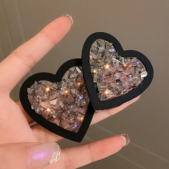 Jewelry - Black Heart Crystal Earrings